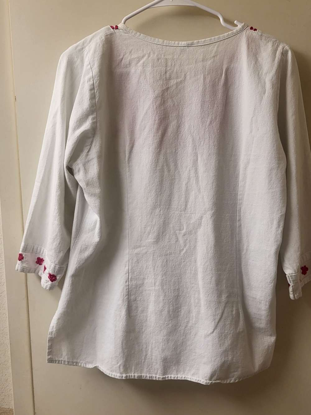 Traditional Mexican Embroidered Cotton Top - Picture 7 of 14